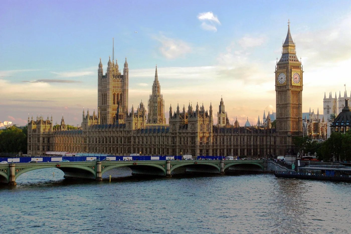 Short Parliament meets historical image 1